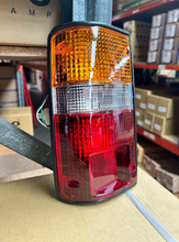 Load image into Gallery viewer, NEW TAIL LIGHT REAR REPLACEMENT FOR HILUX RN85 88-97 LH+RH WELLBACK ONLY
