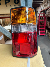 Load image into Gallery viewer, NEW TAIL LIGHT REAR REPLACEMENT FOR HILUX RN85 88-97 WELLBACK ONLY TY630620RX