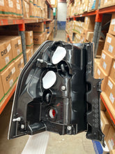 Load image into Gallery viewer, TAIL LIGHT RIGHT for MITSUBISHI PAJERO NS/NT/NW 5DR 2006-ON BACK LAMP (MB610820RH)