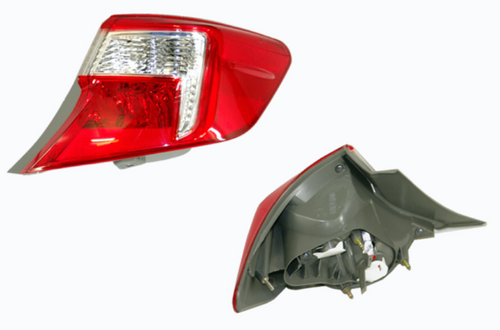 TOYOTA CAMRY ASV50 TAIL LIGHT RIGHT HAND SIDE OUTER