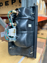 Load image into Gallery viewer, NEW TAIL LIGHT REAR REPLACEMENT HILUX RN140 CLEAR/RED 97-05 LH