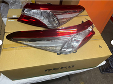 Load image into Gallery viewer, Pair of Tail light lamp LH+RH  fit for Toyota Camry 2017-ON (TY400420LH/RH)