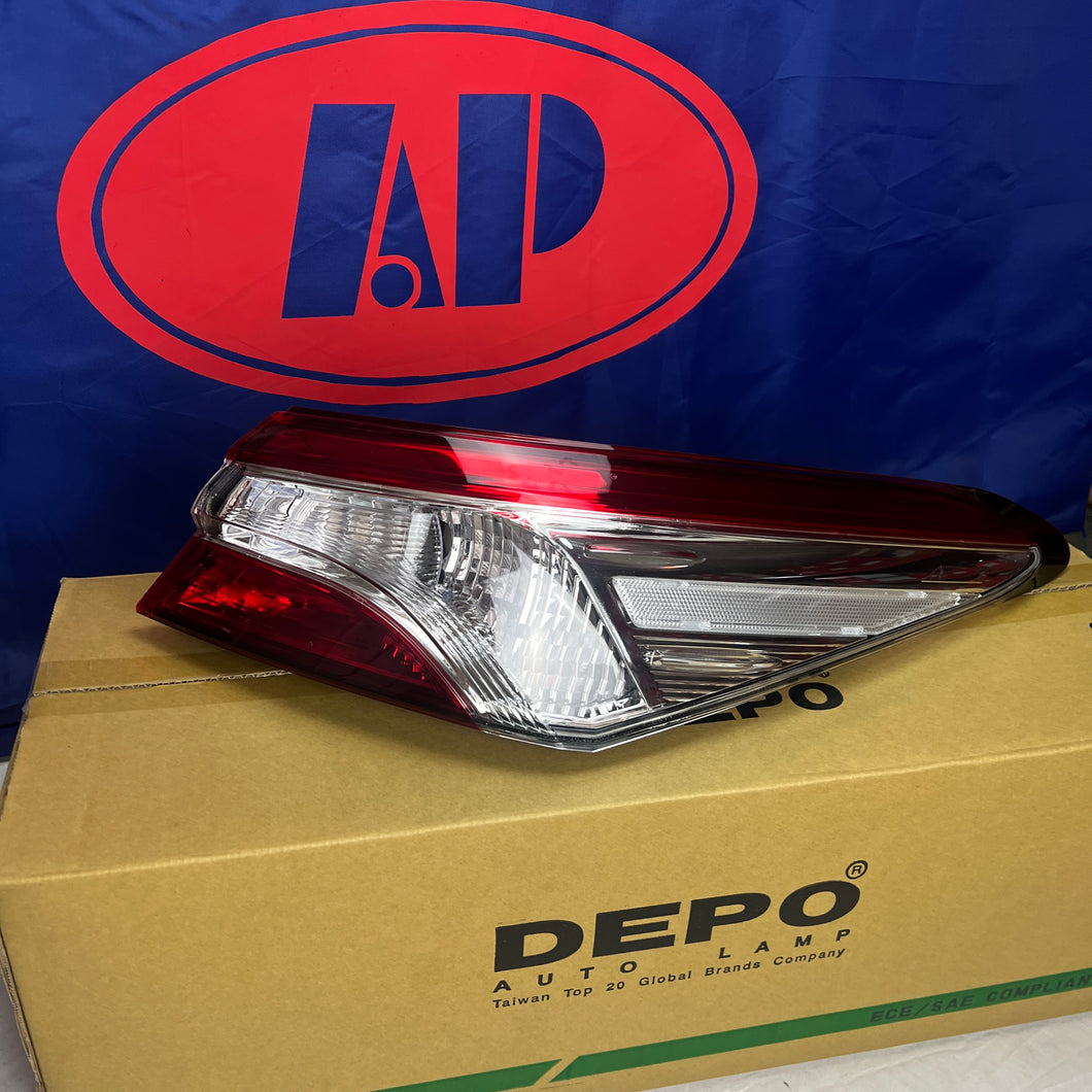 TOYOTA CAMRY AXVH71/ASV70/SGV70 TAIL LIGHT RIGHT HAND SIDE 9/17-02/2021 ASCENT MODEL