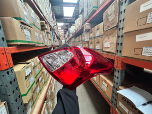 NEW TAIL LIGHT REAR REPLACEMENT ALMERA N17 6/2012-ON LEFT+RIGHT HAND NI300120