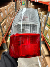 Load image into Gallery viewer, NEW TAIL LIGHT REAR REPLACEMENT FOR TRITON 6/01-6/06 CLEAR/RED LH MB590720LH