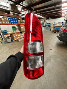 NEW REPLACEMENT SUIT TOYOTA TAIL LIGHT REAR HIACE 2005-2019 LEFT HAND TY620420LH