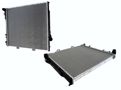 BMW X5 E53 V8 RADIATOR